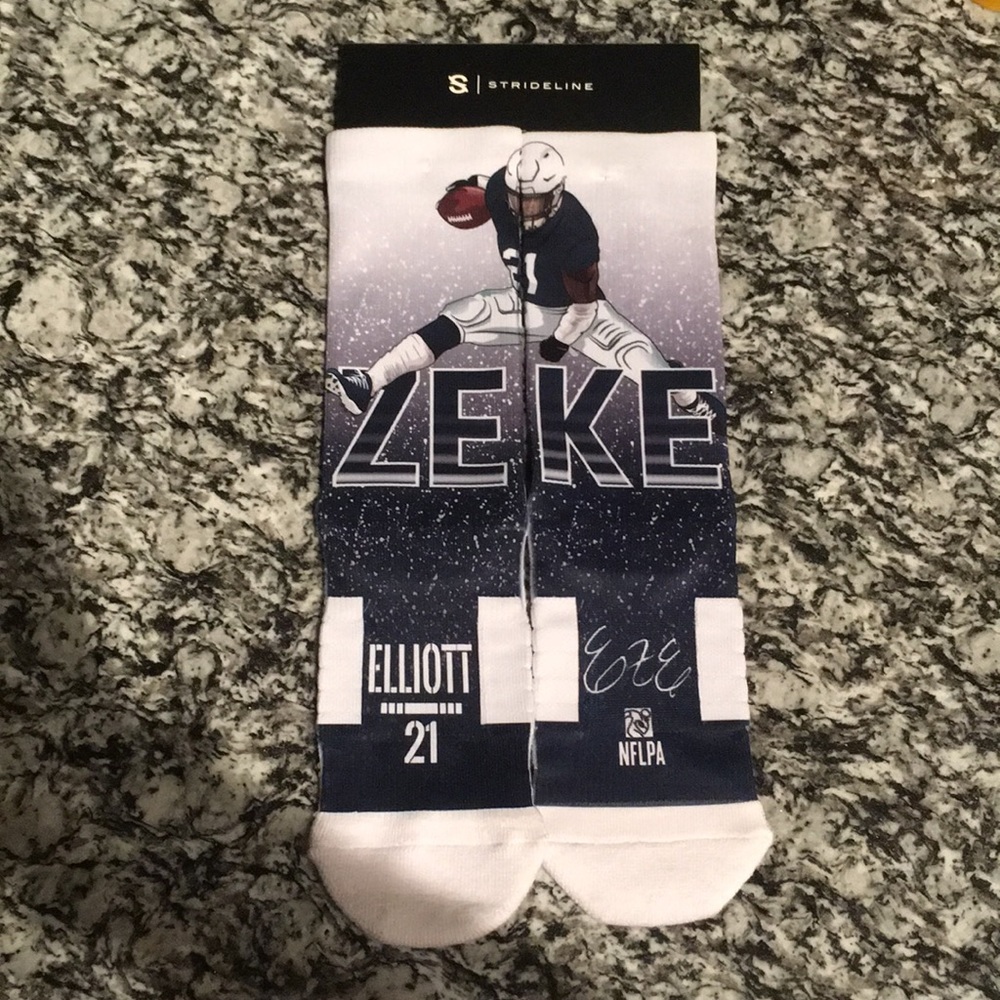 Strideline Dallas Cowboys Ezekiel Elliott Crewsock